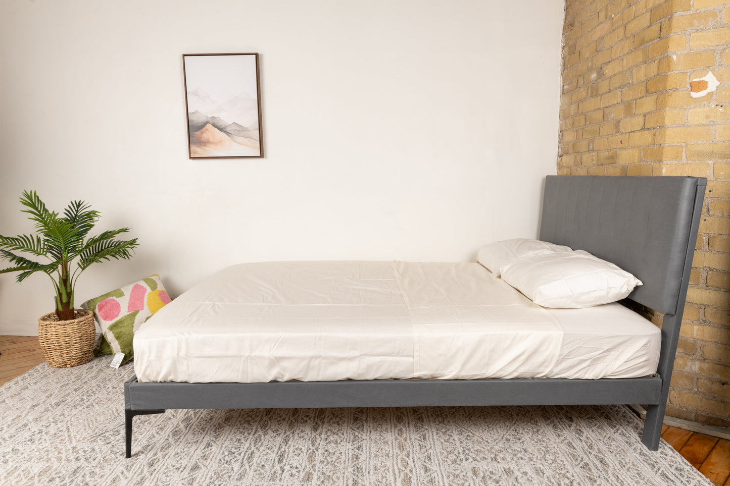 Elegant Queen Size Bed Frame with Wooden Slats