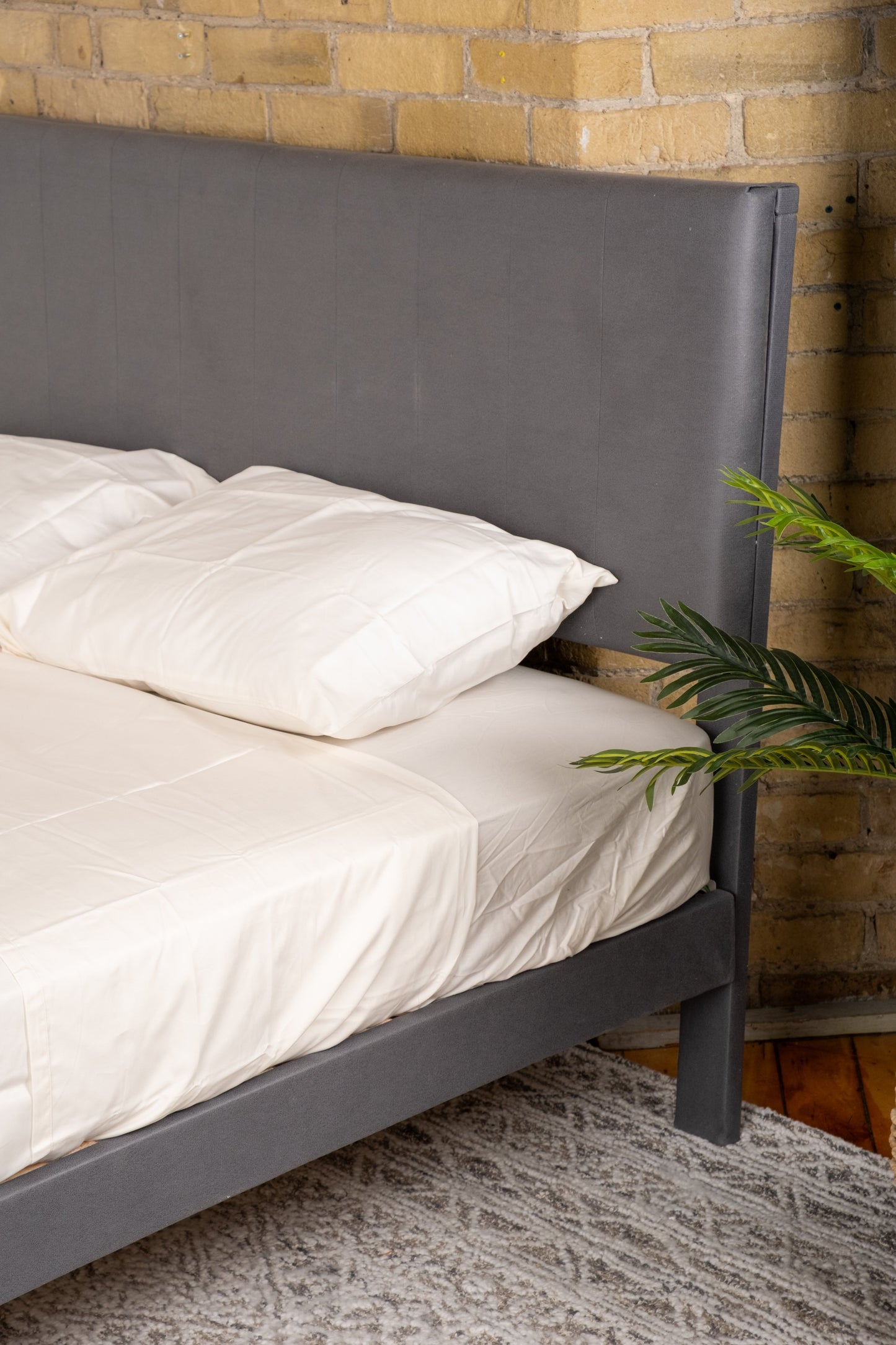 Elegant Queen Size Bed Frame with Wooden Slats