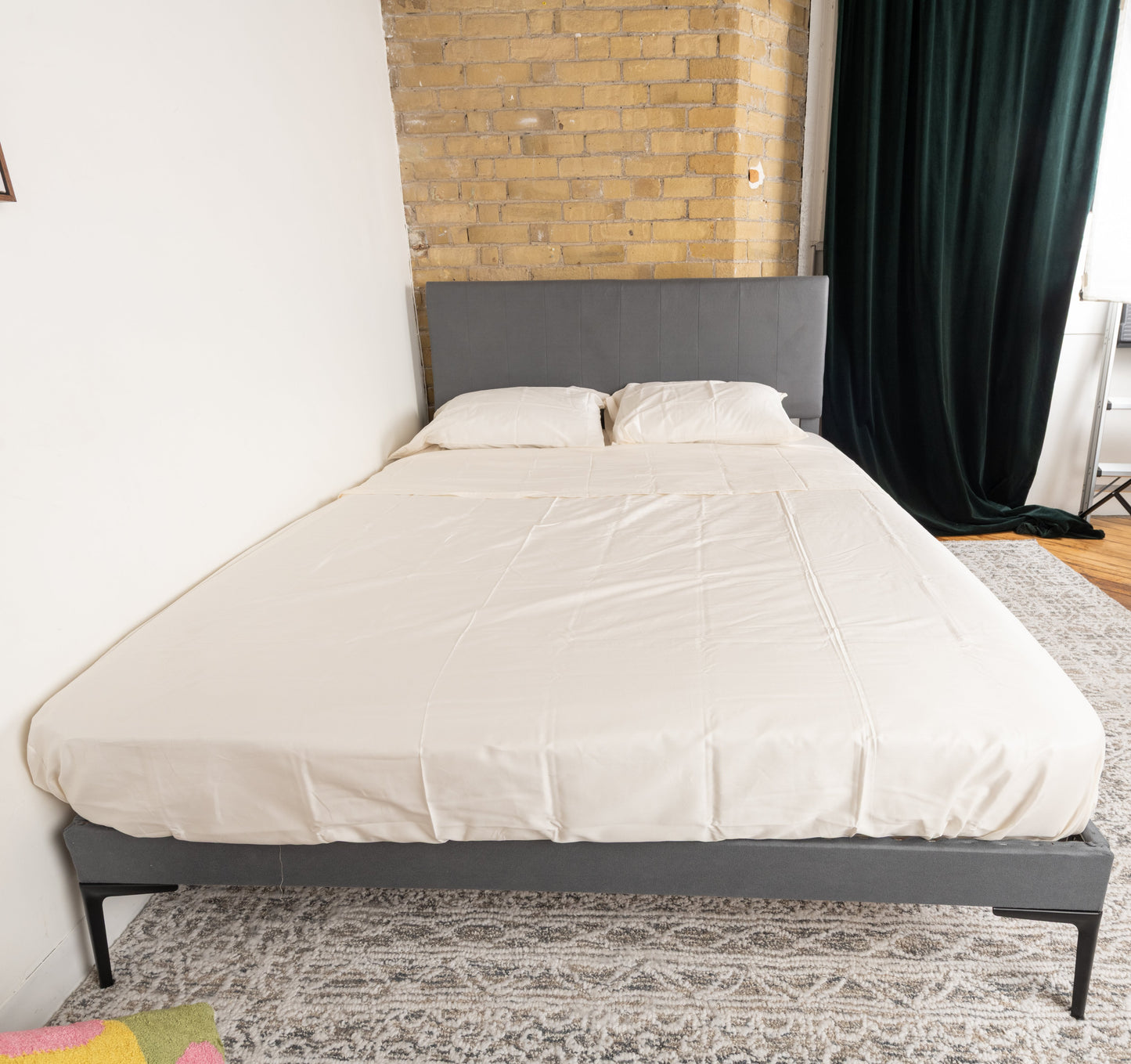 Elegant Queen Size Bed Frame with Wooden Slats