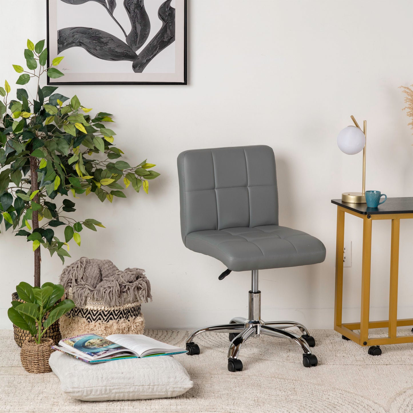 Ergonomic Leather Chair for Office or Waiting Room