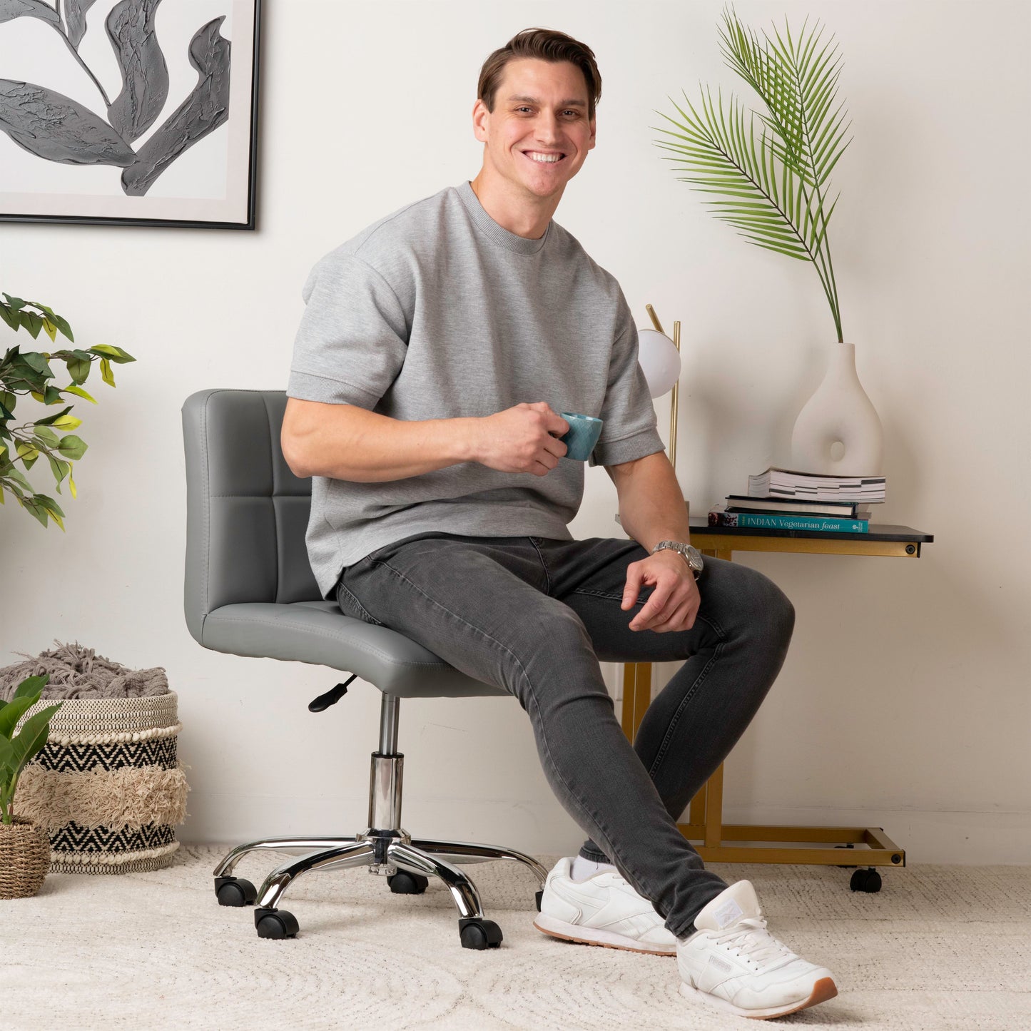 Ergonomic Leather Chair for Office or Waiting Room