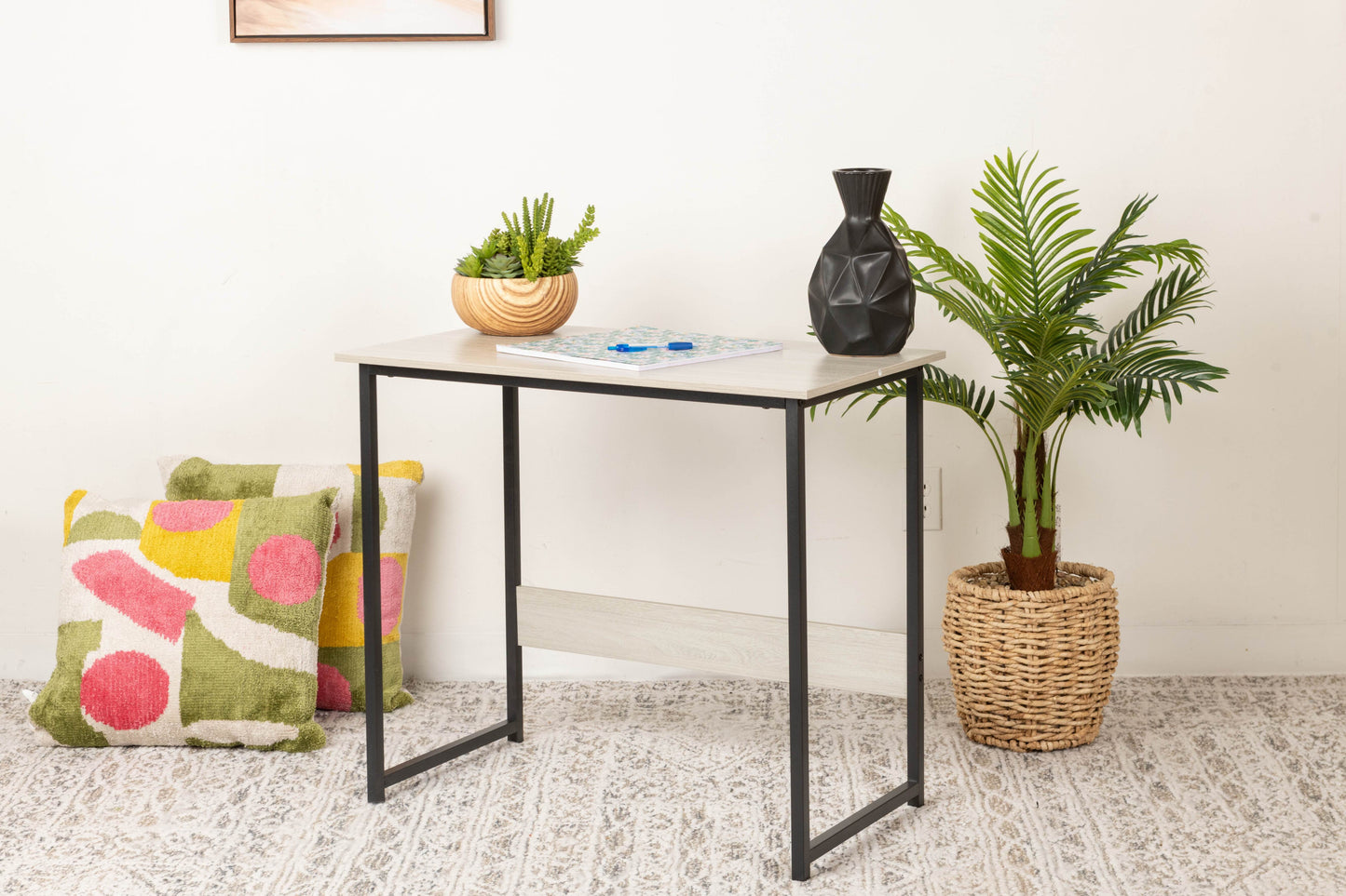 Chic Minimalist Computer Desk for Home & Office