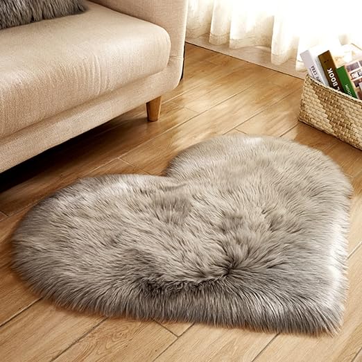 Shaggy carpet Heart - Anti slip with Quality specifications   70 x 80cm►2.29 x 2.62ft