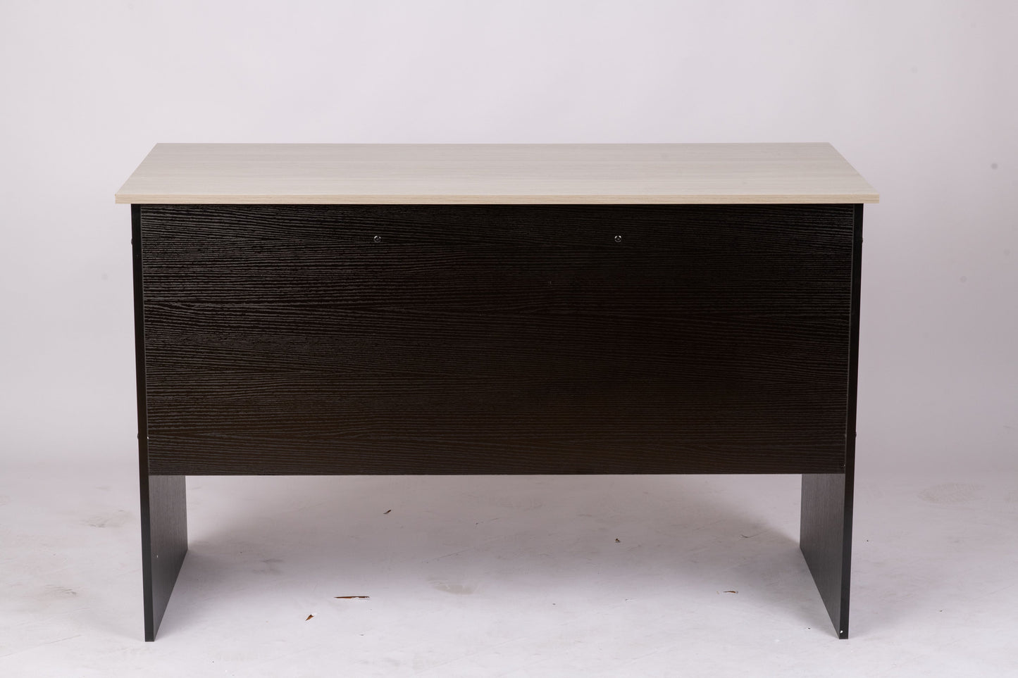 Stylish Managerial Desk – Elevate Your Workspace