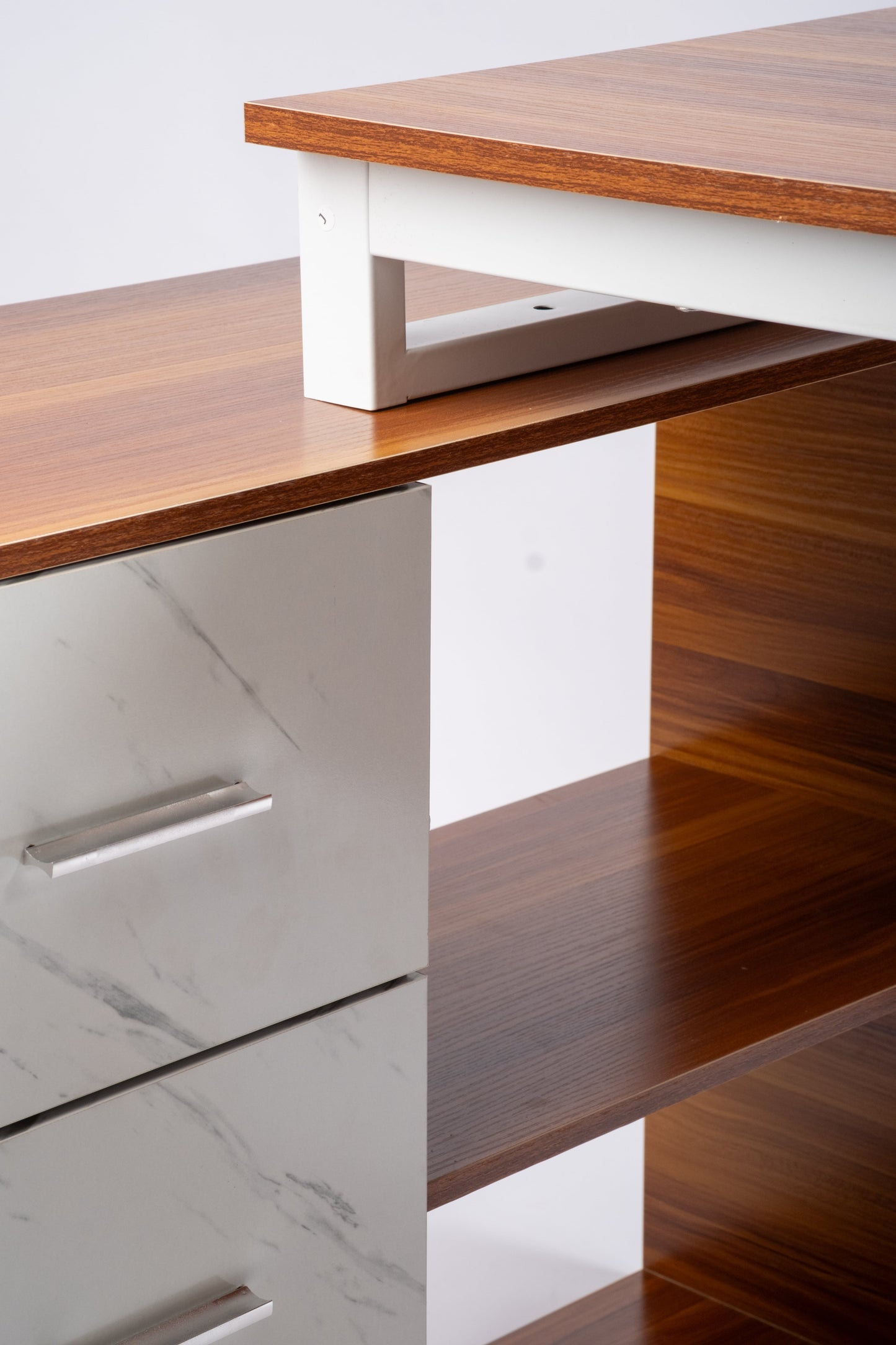 Modern L-Shaped Office Desk for Multi-Tasking