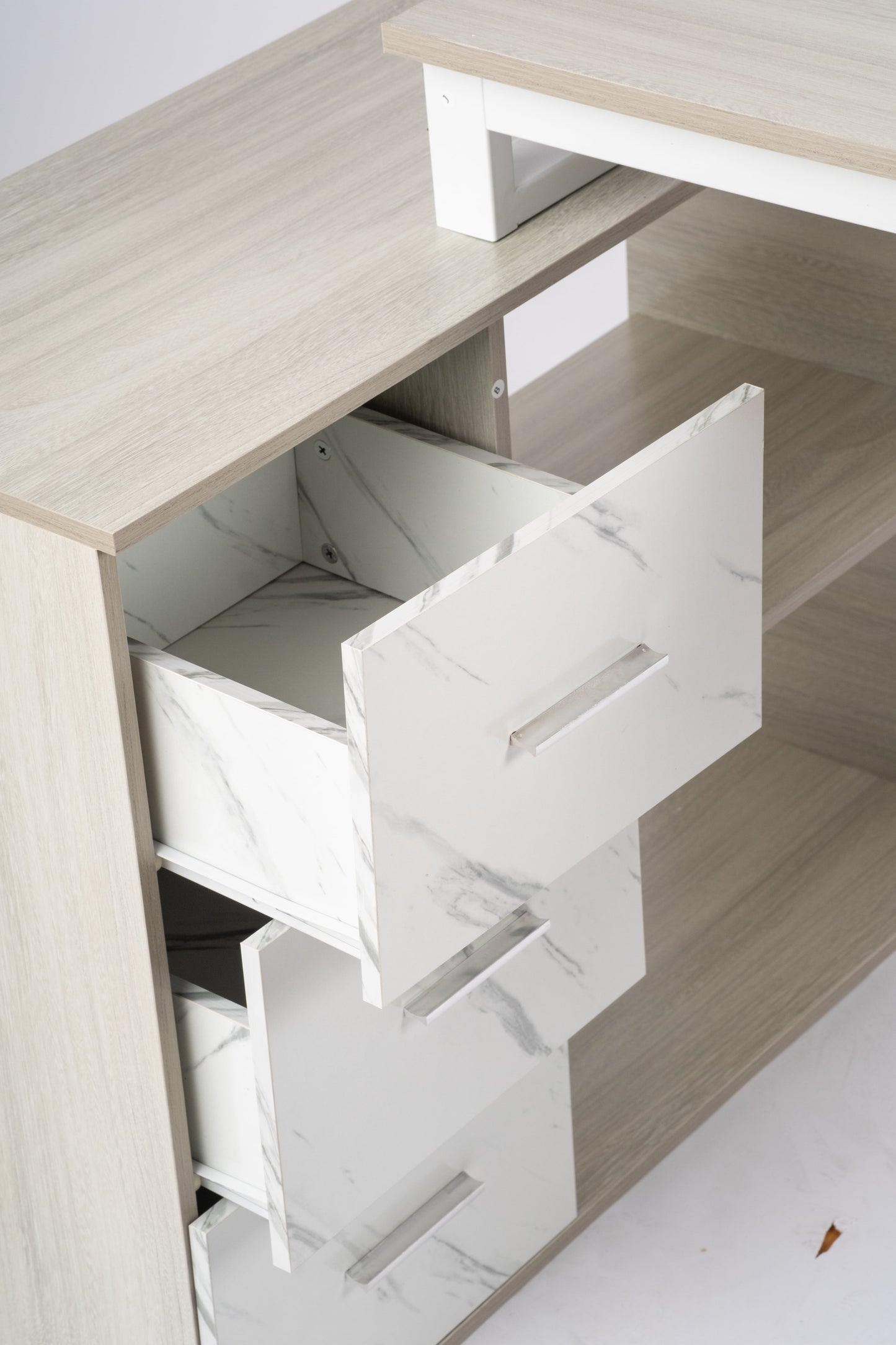 Modern L-Shaped Office Desk for Multi-Tasking