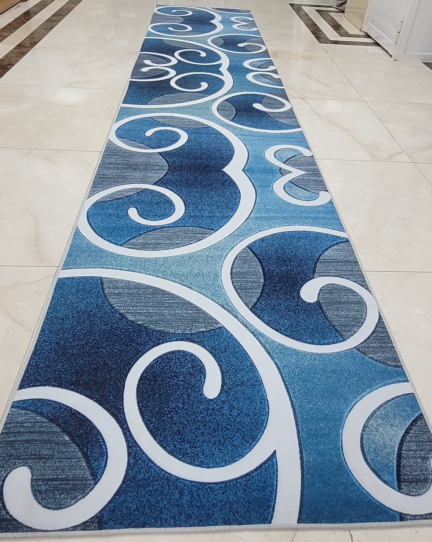 Brand New Crystal  carpet - Runner - Anti slip with Quality specifications 80 x 366cm►2.62 x 12.00ft