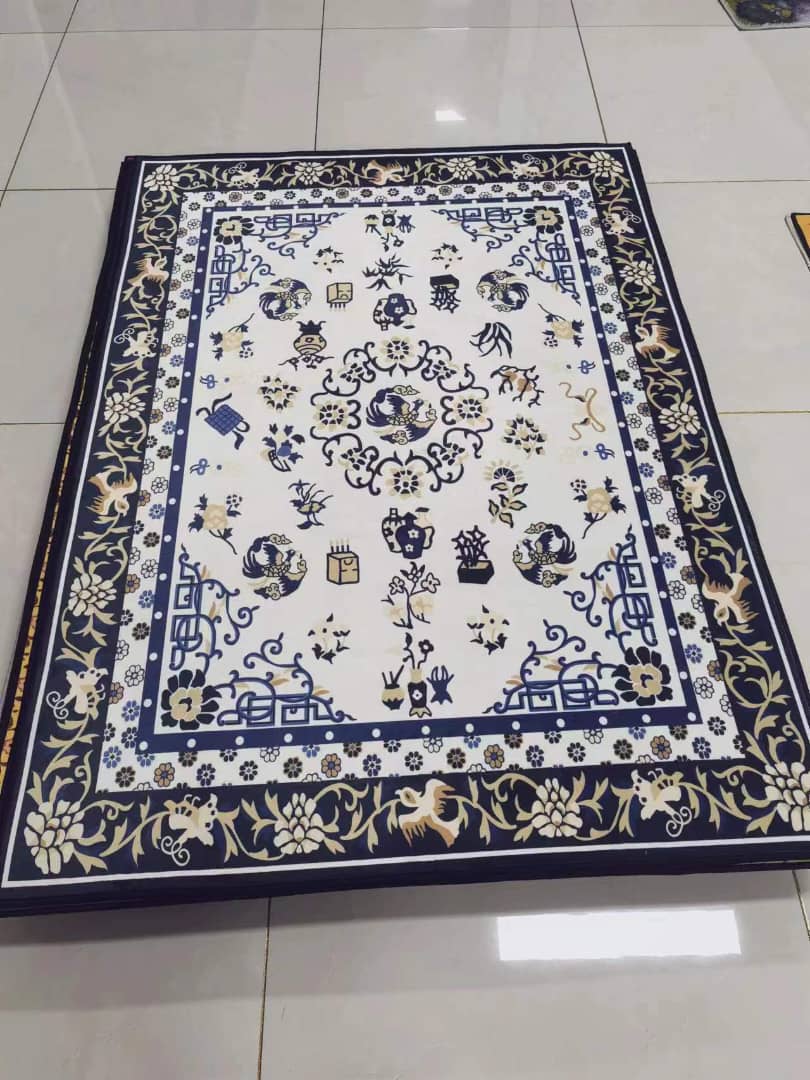 Luxurious faux silk velvet carpet - 200 x 300cm (6.56 x 9.84ft)