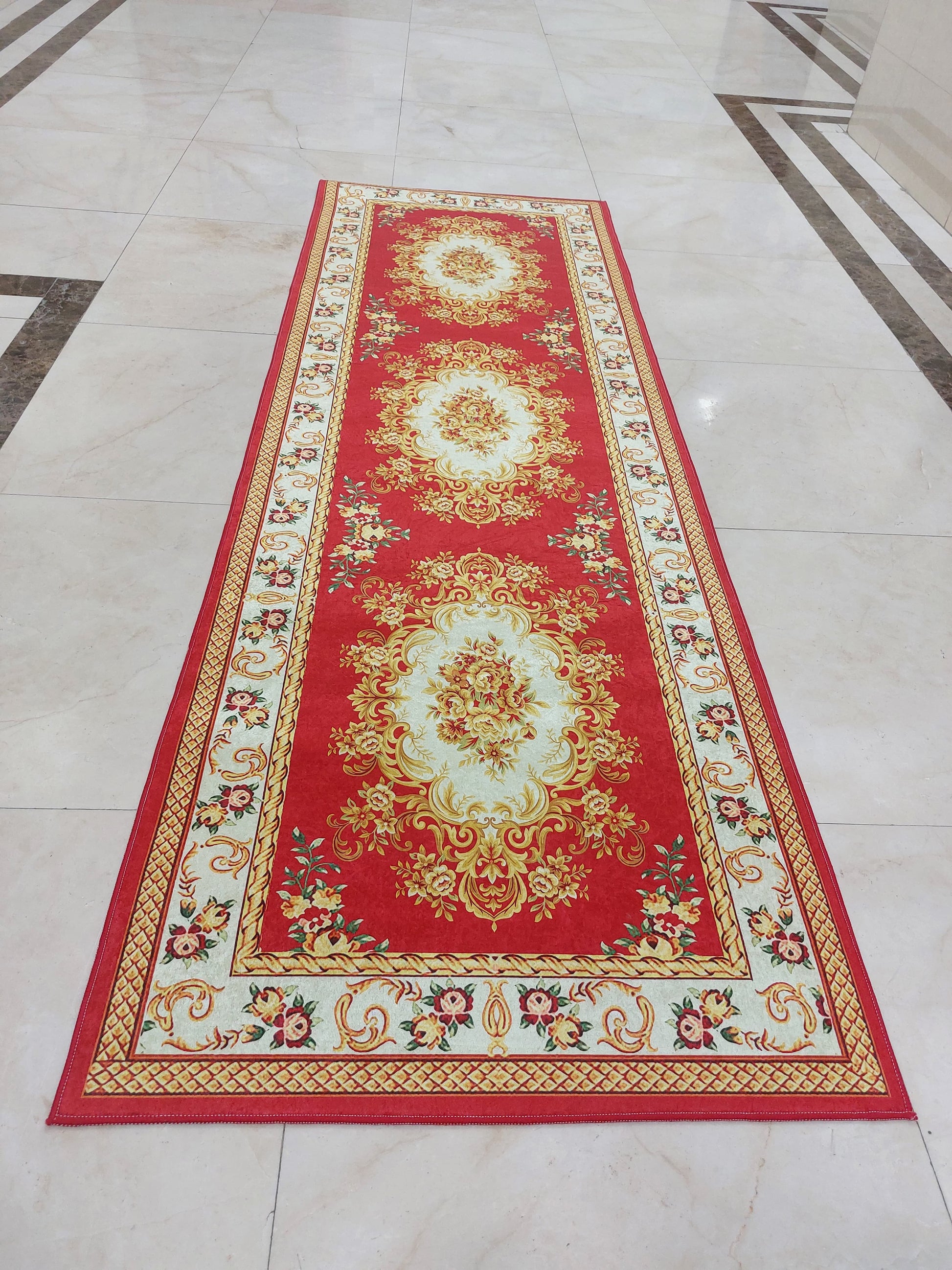   Crystal  carpet - Runner - Anti slip with Quality specifications 80 x 244cm►2.62 x 8.00ft