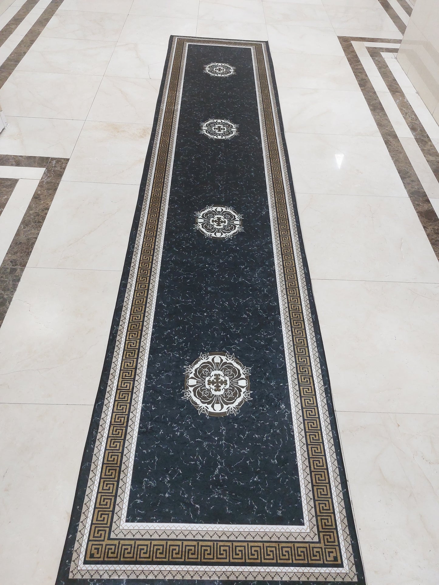 Brand New Crystal  carpet - Runner - Anti slip with Quality specifications 80 x 366cm►2.62 x 12.00ft