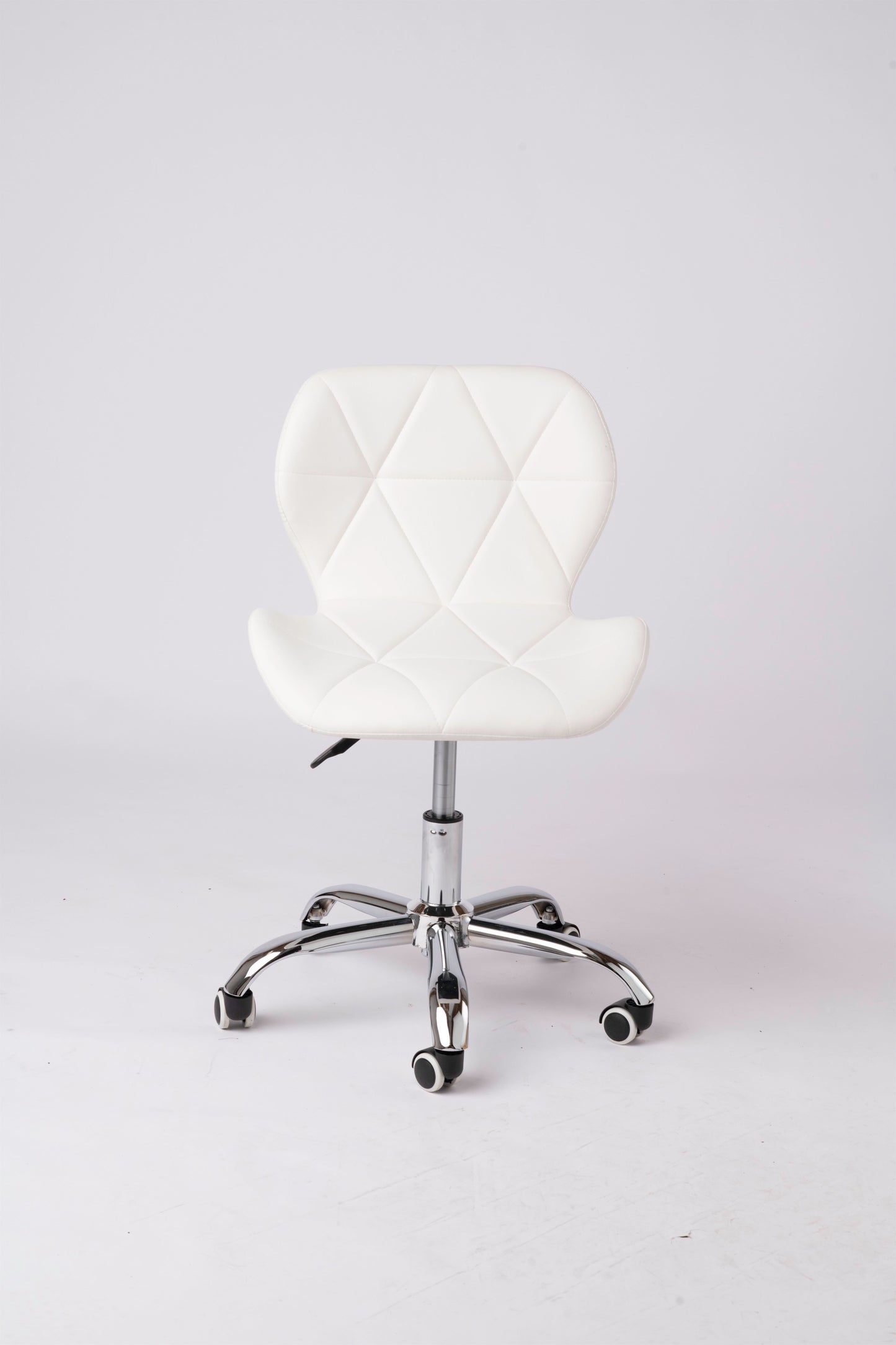 Ergonomic Leather Chair for Office or Waiting Room