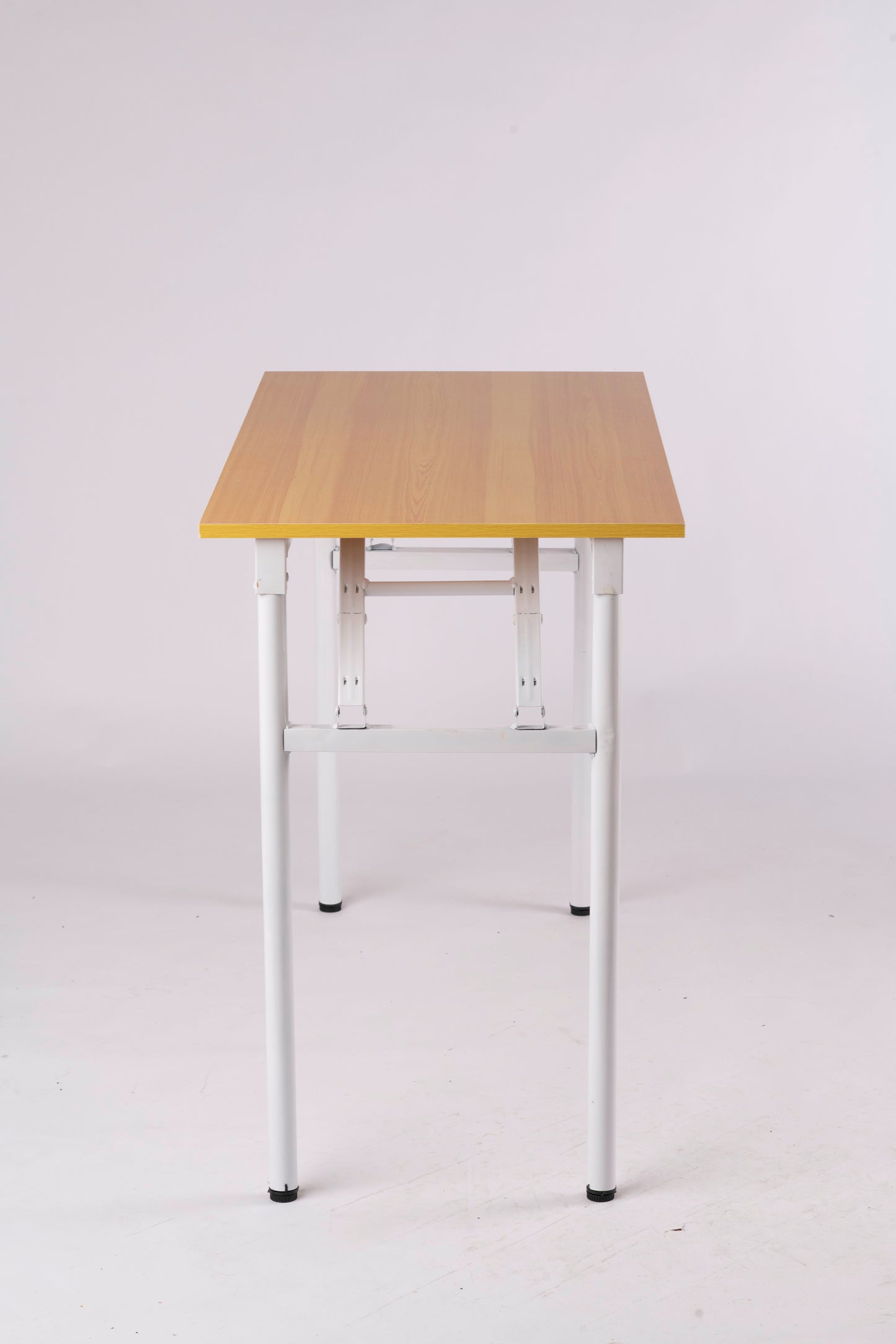 Modern Foldable Office Desk – Sturdy & Space-Saving