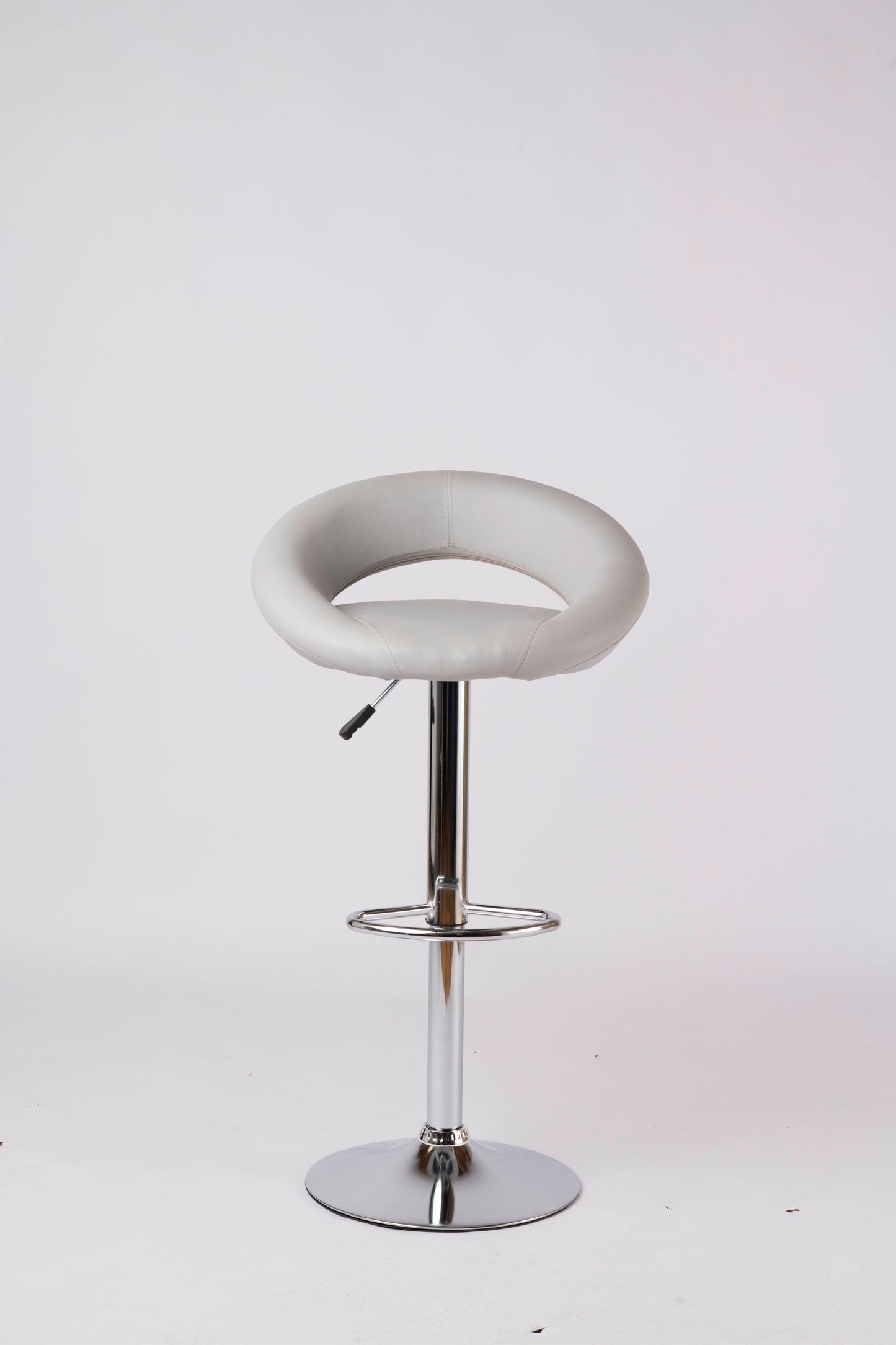 Stylish Leather Dining Chair – Modern & Comfortable