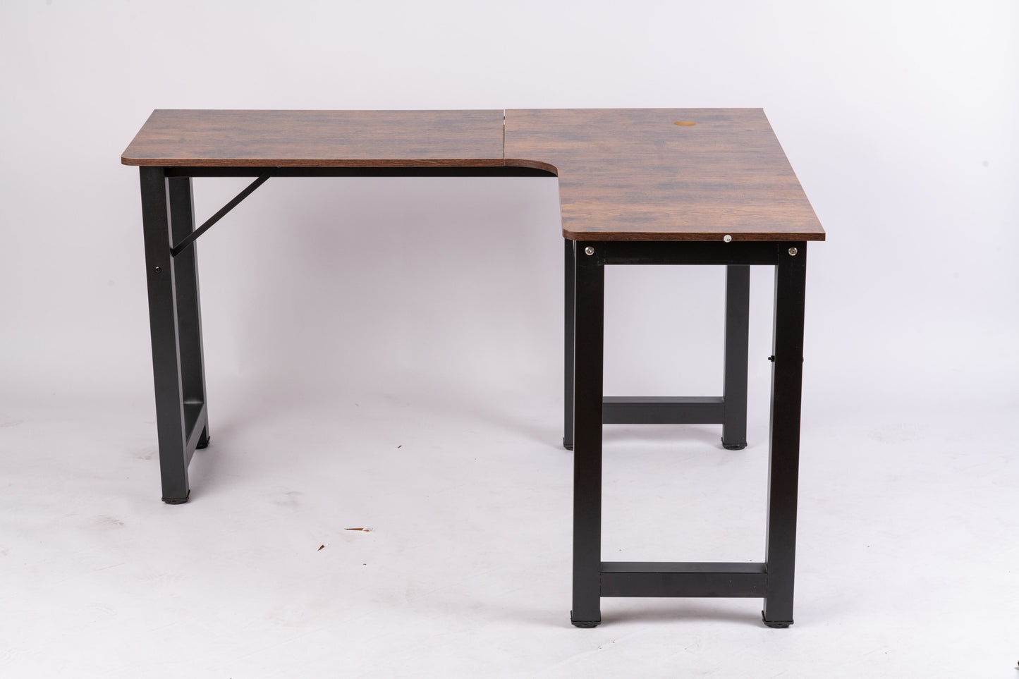 Contemporary L-Shaped Office Desk – Multi-Tasking & Space-Saving